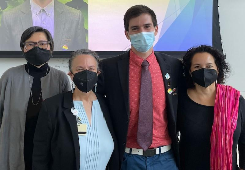 UCSF School of Medicine (@ucsfmedicine) on Twitter photo Congratulations to <a href="/KyleLakatos/">Kyle Lakatos MD MPP MSc</a> (MS3), whose work has been recognized with the U.S. Public Health Service 2022 Excellence in Public Health Award! meded.ucsf.edu/news/ucsf-medi… Congratulations to <a href="/KyleLakatos/">Kyle Lakatos MD MPP MSc</a> (MS3), whose work has been recognized with the U.S. Public Health Service 2022 Excellence in Public Health Award! meded.ucsf.edu/news/ucsf-medi…