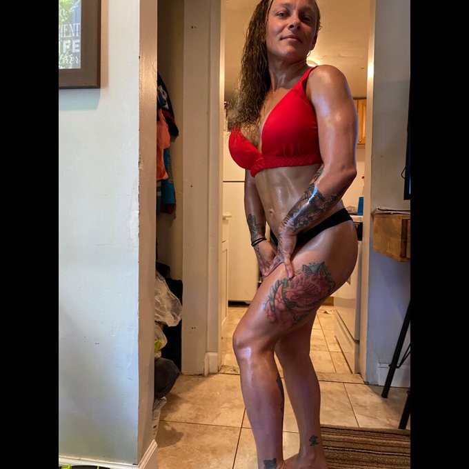 Imagine if I had a cool new post on https://t.co/2E4o1zaUOW... Oh wait, I do! Check it out: https://t<a href="/tag/newprofilepic"class="tags"><span>#newprofilepic</span></a>