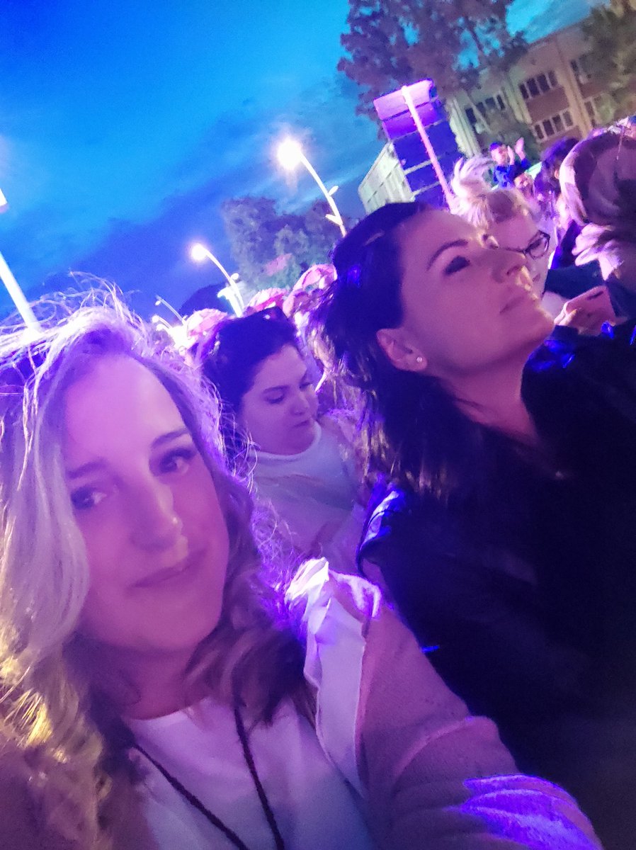 solcunit's tweet image. Concert  del 19 de maig 💙🇹🇷🎼 Una experiència inoblidable. #uninfantuninstrument #MCAEA #aprendredelescolaqueapren @EplusCatEdu @EmbEspTurquia #marmaris