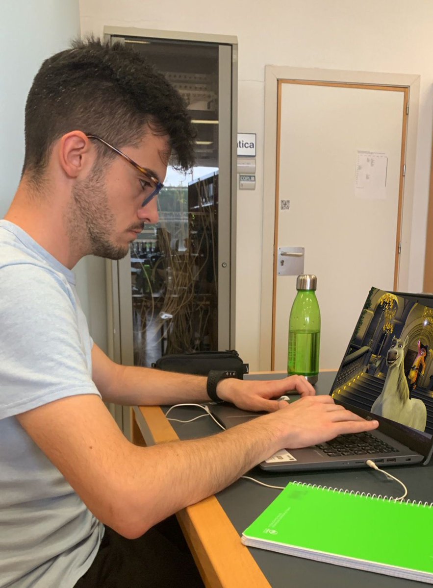 Aquí en la biblio