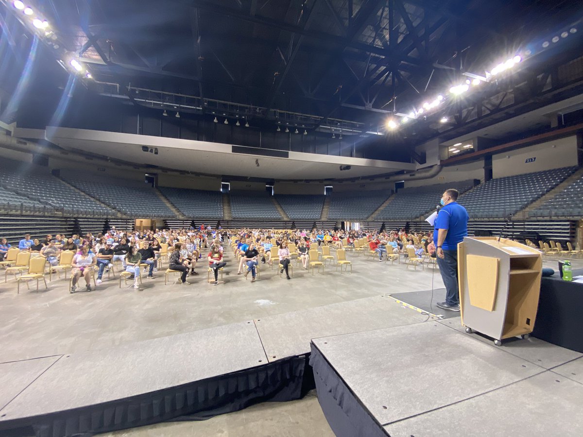 CBALSeniors's tweet photo. Great job at practice today graduates. Can not wait to do it for real tomorrow. Reminder enter convention center doors @6 Main doors open for guest @6 If guest are unable to attend the can view the live feed found on the 
@CBCommSchools website. https://t.co/OFYCtVURDd https://t.co/f6p6XThFhV