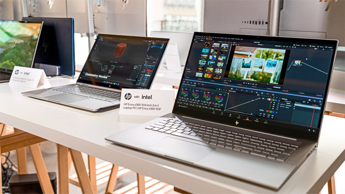 HP on Twitter: "Today we are unveiling our new suite of devices designed for those who need to create without limitation. Click here to learn more: https://t.co/BeyvyhT02q https://t.co/fXHWKfSxxU" / Twitter