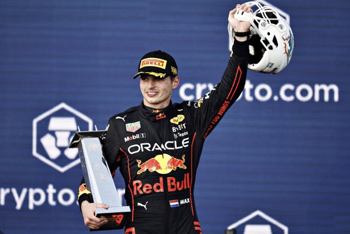 In the next half hour… 

Myself &amp; @S1Motorsport’s @sector1cyd digest the madness of Miami 🏝🇺🇸

🐈 and 🐭 for Max and Leclerc
🆙 Mercedes making moves
🤢Awful Astons
🎙THAT Brundle grid walk 
🇪🇸 Zesty, Testy in Barca

7.20 on <a href="/BBCSuffolk/">BBC Suffolk</a> W <a href="/gmacsuffolk/">Graeme Mac</a> ❤️