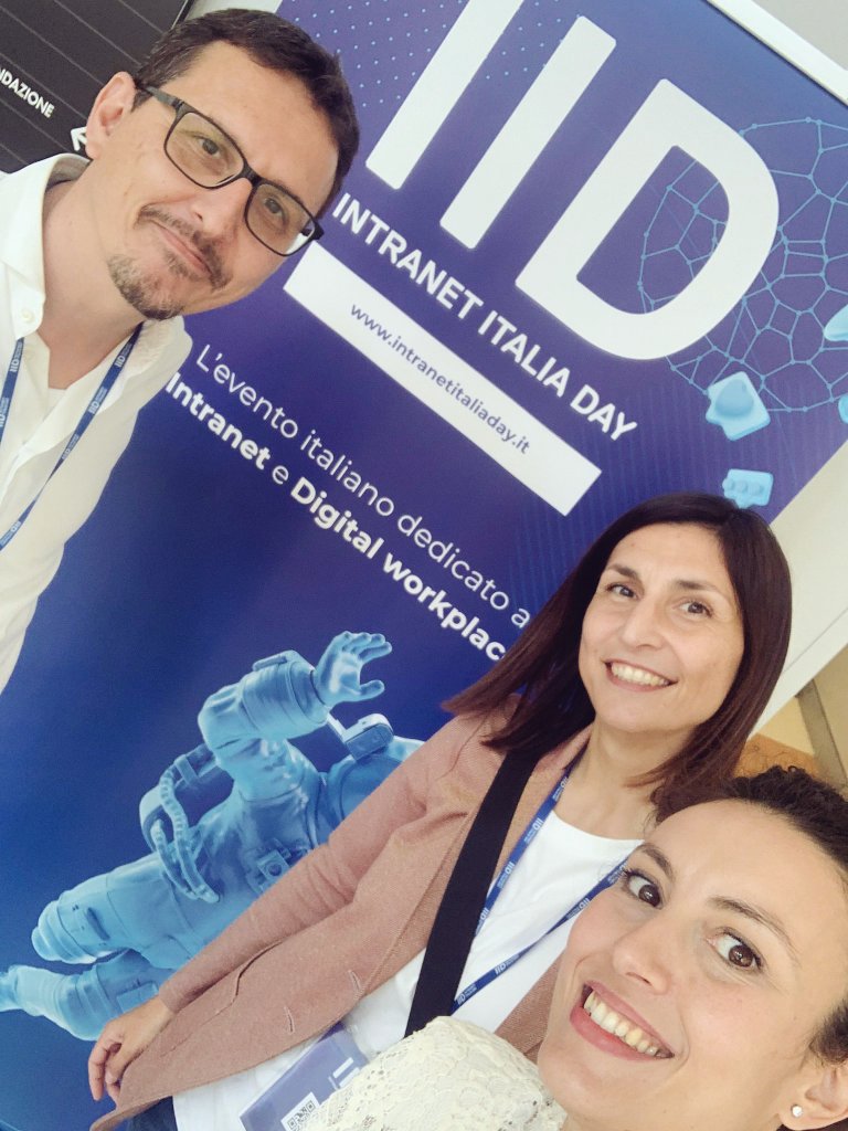 Livio Martinuzzi (@liviuzz) on Twitter photo #IID2022 Felice di incontrare altri #comunicatoripubblici dove si parla di #Intranet, #comunicazioneinterna, #cambiamento organizzativo, #digitalworkplace, #UX. Grazie <a href="/giacomomason/">giacomomason</a> &C, sempre una garanzia. <a href="/Intranet_IT_Day/">Intranet Italia Day</a> il modo migliore per tornare a incontrarsi di persona! #IID2022 Felice di incontrare altri #comunicatoripubblici dove si parla di #Intranet, #comunicazioneinterna, #cambiamento organizzativo, #digitalworkplace, #UX. Grazie <a href="/giacomomason/">giacomomason</a> &C, sempre una garanzia. <a href="/Intranet_IT_Day/">Intranet Italia Day</a> il modo migliore per tornare a incontrarsi di persona!