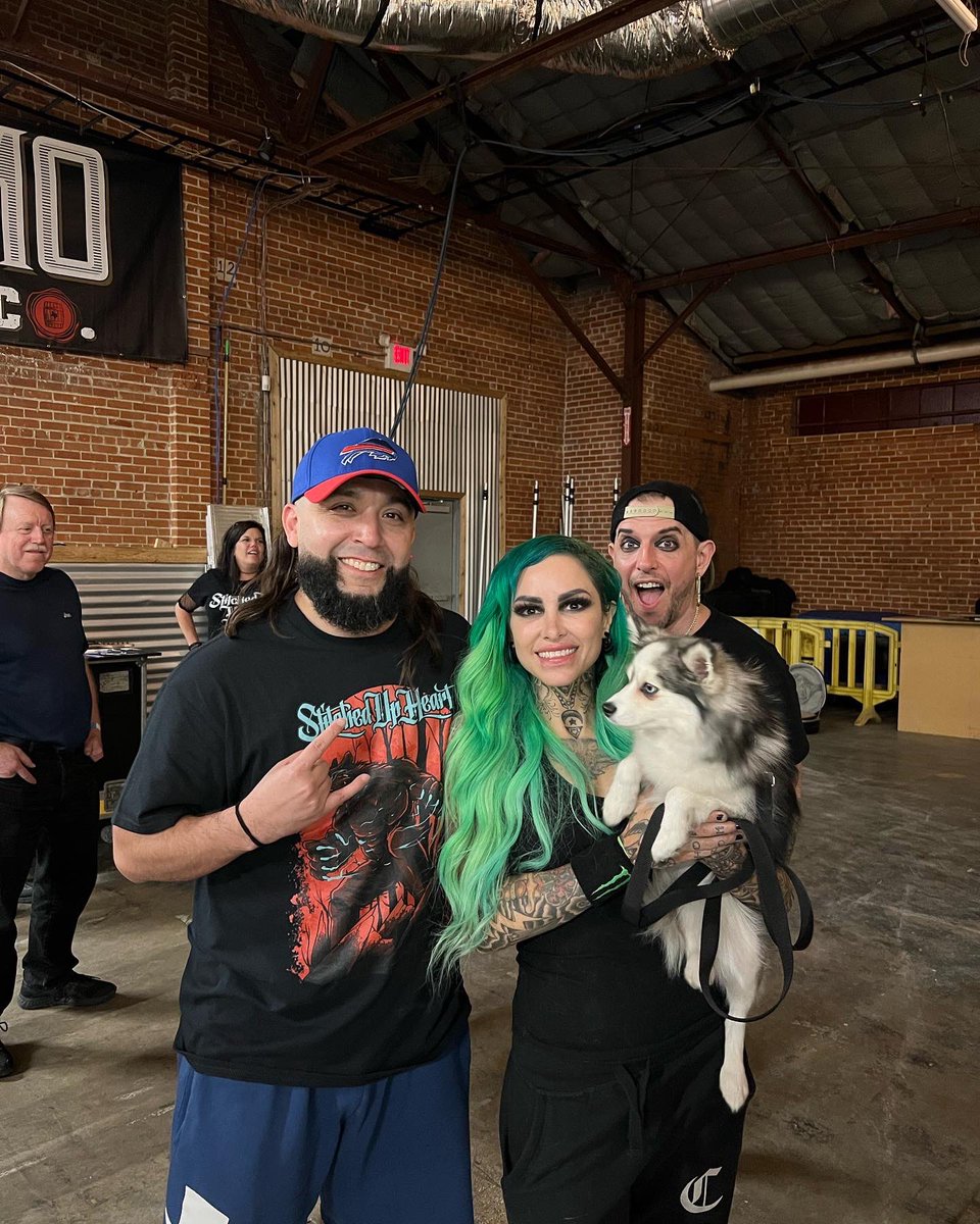 JoeyRod337's tweet image. Thank you @Mixiofficial @stitchedupheart for an AWESOME show in San Antonio! Already ready for your next visit 🤘🏻