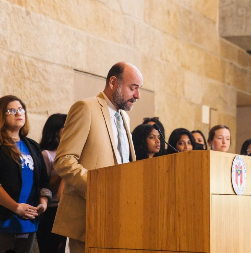 Council Member Chito Vela tweet media