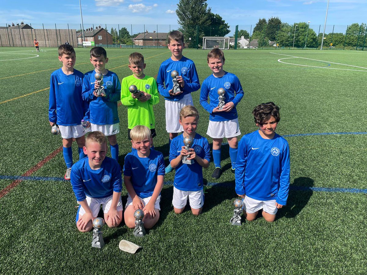 halewoodcofe's tweet photo. We’re so proud of these boys ⚽️ 

Runners up in the Knowsley finals - narrowly missing out in extra time in the final.

Their performances, attitudes and mentally throughout were spot on. What an achievement ⭐️

Well done each of you 👏 

@KnowsleySSP https://t.co/CraDCbVqKk