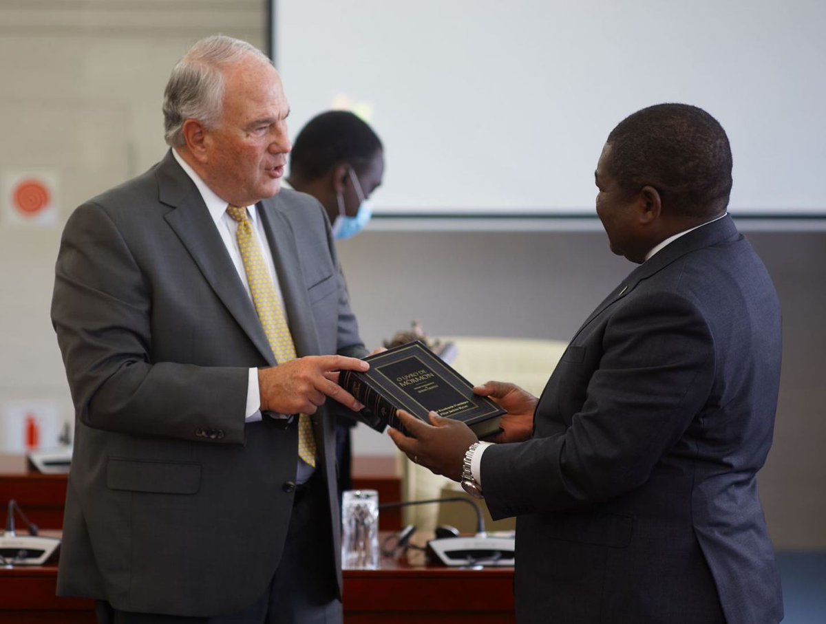 I was grateful to meet with Mozambique President Filipe Nyusi (<a href="/FNyusi/">Filipe Jacinto Nyusi</a>) and discuss the Church of Jesus Christ’s focus on developing education and humanitarian opportunities that bless the lives of individuals in this wonderful country. We are grateful for this partnership.