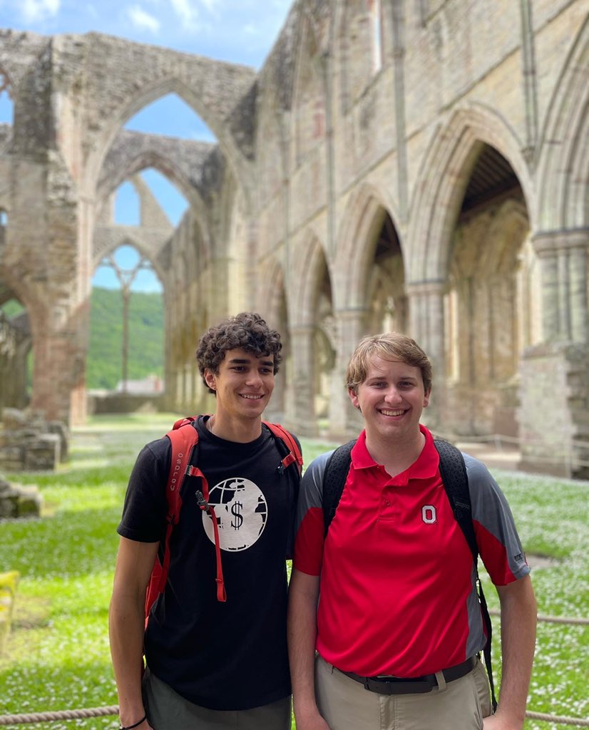 drherak's tweet photo. Hike from #DevilsPulpit to #TinternAbbey #Castles2022 #BuckeyesAbroad https://t.co/syI46sE8L5