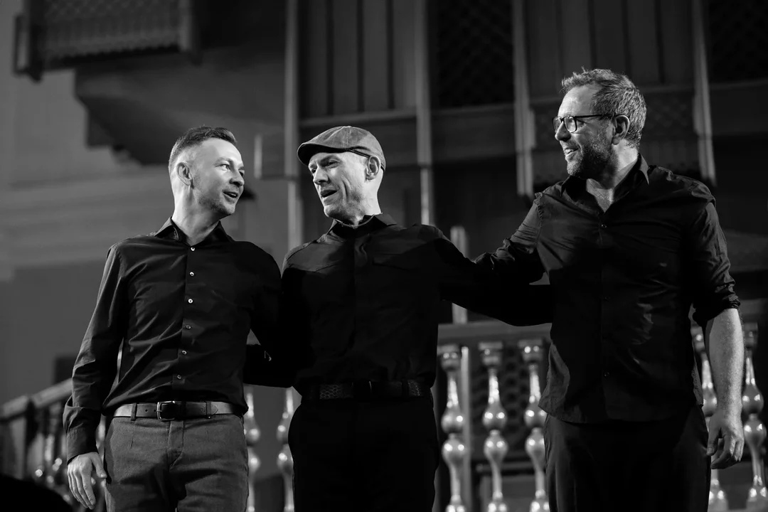 DieFabrikFFM's tweet photo. Heute Abend, Do. 19. Mai 22, ab 20 Uhr in der Fabrik: Andrei Shabashev (p, synths, fx), Hanns Höhn (kb) und Benno Sattler (dr) mit ihrem neuen Album „The White North“.
https://t.co/fPjJmCIoGH https://t.co/9VYQrcjUbg