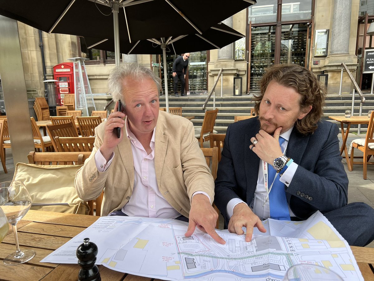 metisrealestate's tweet photo. No rest for the wickedโฆ.Metis super client James Ridings of Carta Real Estate demonstrates awesome multi-tasking skills at UKREIIF. ๐๐๐
For those under 30, this is a plan!
#UKREiiF #cartarealestate #ukpropertydevelopment #leedsconferences https://t.co/fZwNFXCe2y