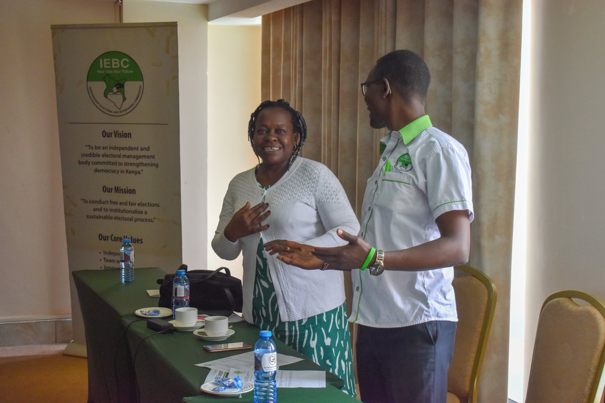 reenndinda's tweet photo. Day-2 of the ongoing Youth Leaders Voter Education Master training has been an entirely informative and interactive session. #GE2022

@UNDPKenya @IEBCKenya @IEBC_YCC https://t.co/aymY5it7Wp