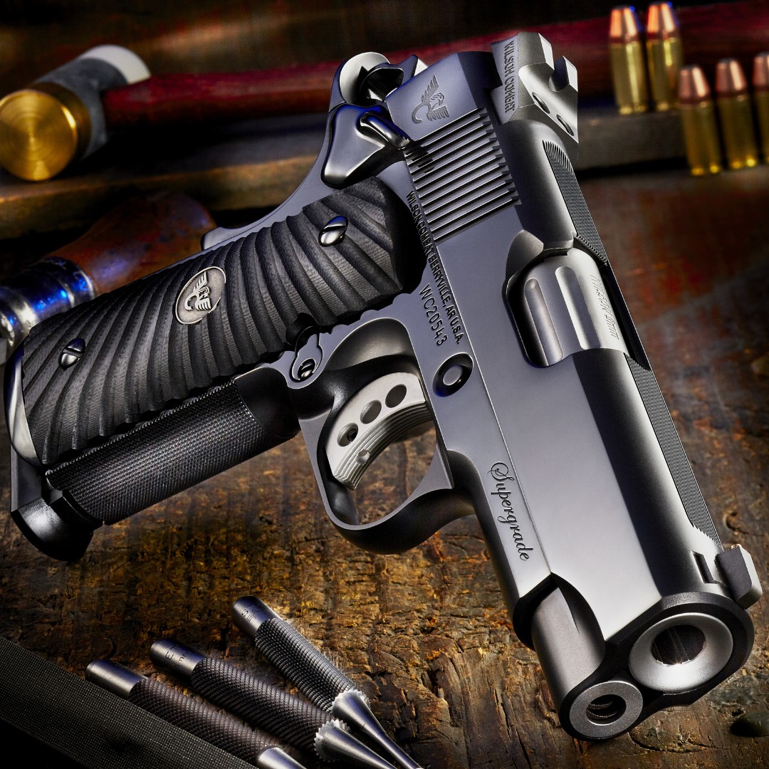 WilsonCombat's tweet photo. #SupergradeSunday - High Polished Blue Anyone? https://t.co/xOeWrat4JN
