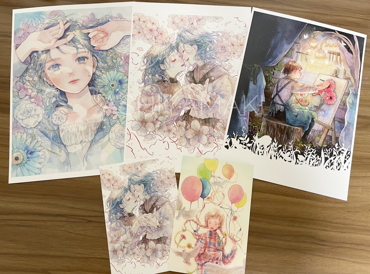 #デザフェス55
B5イラストカードとポストカードを新作で作りました🎈
原画も描き下ろしで3枚展示・販売いたします🦭🌸 