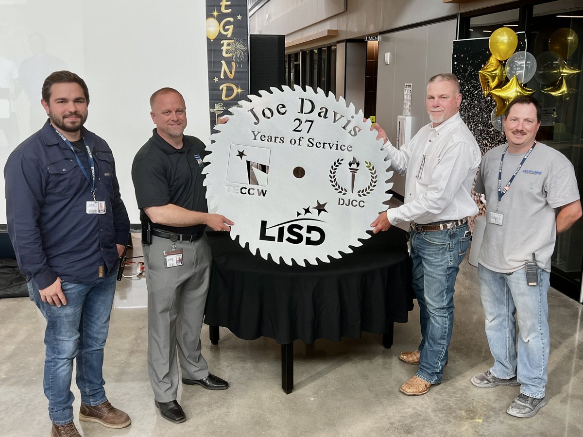 TECC West (@teccwest) on Twitter photo We would like to thank and congratulate Joe Davis for his 27 years of service to <a href="/LewisvilleISD/">Lewisville ISD</a>, and we wish him a happy retirement! Thank you for your tireless dedication to LISD students, Joe! We would like to thank and congratulate Joe Davis for his 27 years of service to <a href="/LewisvilleISD/">Lewisville ISD</a>, and we wish him a happy retirement! Thank you for your tireless dedication to LISD students, Joe!