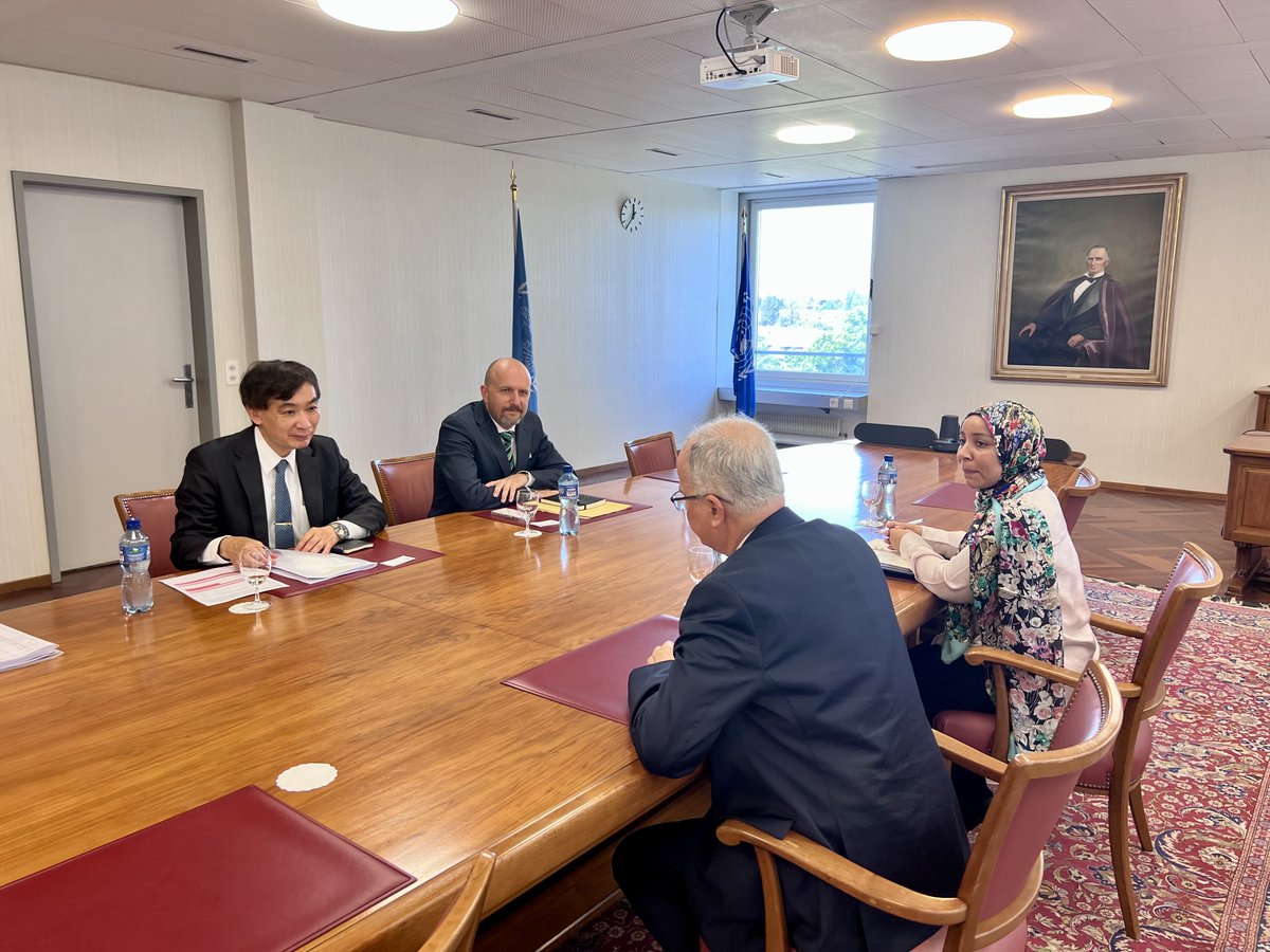 upu_onu's tweet photo. L'UPU est reconnaissante du soutien continu du #Maroc🇲🇦à ses activités, réitéré une fois de plus aujourd'hui lors de la visite de M. Amin Benjelloun Touimi, DG du Groupe Poste Maroc. Le Maroc est le premier pays pilote du programme #EasyExport de l'UPU dans la #RégionArabe. https://t.co/7aulKVduHj