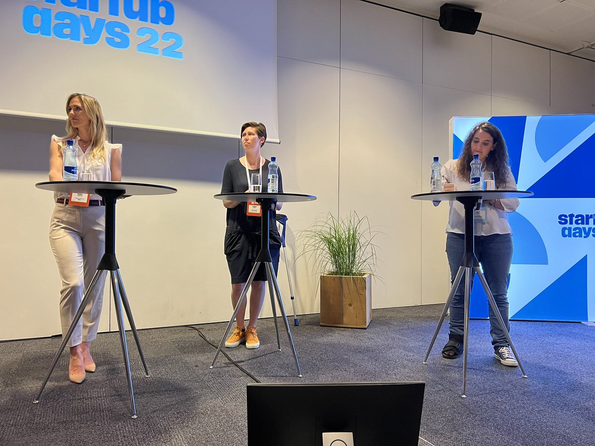 startupdays_ch's tweet photo. Unconcious #gender bias about the look, voice, hair color, origins and more are discussed today with @dgt_switzerland, Fem’Up and @impacthubzurich. 

👉🏼becoming concious on a daily bases about our own thoughts and actions is the very first important step. 

#SUD22 #female https://t.co/hssmJ2C24C