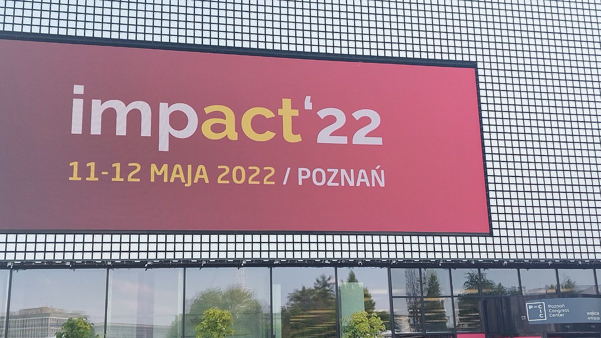 r_naskrecki's tweet photo. Odbyła się także konferencja IMPACT'22, czyli spotkanie przedstawicieli biznesu, polityki, nauki i nowoczesnych technologii. 6000 uczestników, 400 speakerów i merytoryczne dyskusje w 19 obszarach tematycznych. I możliwość spotkania znanych ludzi... https://t.co/s0sTM4WC8l
