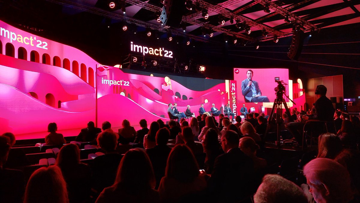 r_naskrecki's tweet photo. Odbyła się także konferencja IMPACT'22, czyli spotkanie przedstawicieli biznesu, polityki, nauki i nowoczesnych technologii. 6000 uczestników, 400 speakerów i merytoryczne dyskusje w 19 obszarach tematycznych. I możliwość spotkania znanych ludzi... https://t.co/s0sTM4WC8l