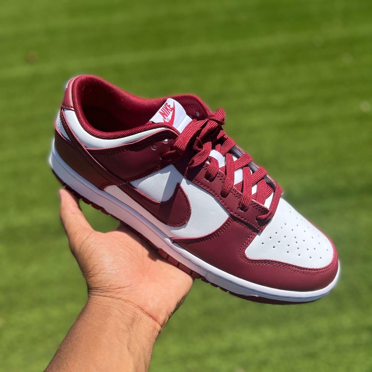 kidnephrite's tweet photo. NIKE DUNK LOW RETRO “TEAM RED”🍷🔥👟#Nike #snkrsliveheatingup  #Dunk #Low #Retro #Team #Red #White #Maroon #Youtube #ContentCreator #snkrskickcheck #nikedunkart @Nike @Nikesportwear @youtube #streetwearfashion #sneakerphotography #Dunkclub https://t.co/crFaEh1dpF