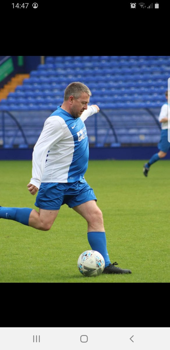 SollyVets's tweet photo. Great to see some of our lads putting the lit back on. And a special mention to @LeeSilk81 . Fantastic to see him back playing. Il be honest never thought I'd see it. Fair play to him. And by all accounts hes still got the magic in his boots. Fantastic. 👏👏 https://t.co/bG6ZKDLpGu