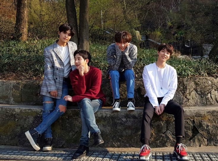 ZommyRose's tweet photo. #Woosung #Dojoon
#Hajoon #Jaehyeong
#TheRose #더로즈 
@TheRose_0803 https://t.co/TP2ofGOyZF