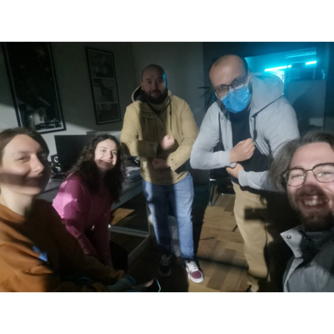 Снимањето на најновата реклама за Ladna функционалните води беше преубаво искуство :)

Благодарност до целиот тим! ♥️
И фала <a href="/AniDimi/">Ani Dimi</a>  за сите убави фотки од овој албум и кампањата😁