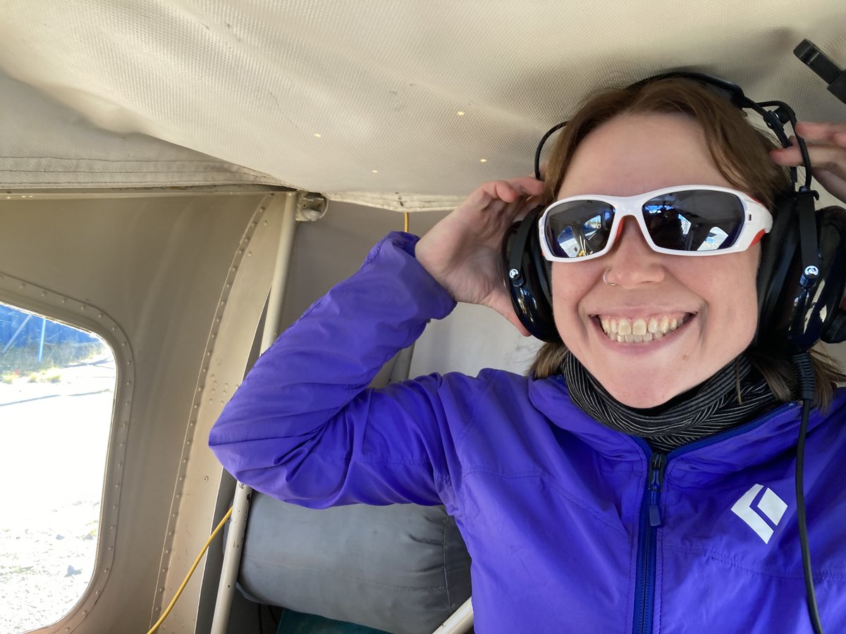 UWGlacier's tweet photo. At the end of this month we are saying good bye to postdoc @glaciergirlie who is finishing up her NSERC Fellowship! Thanks for all of your contributions to the lab over the last two years! https://t.co/aubIOx2TFN