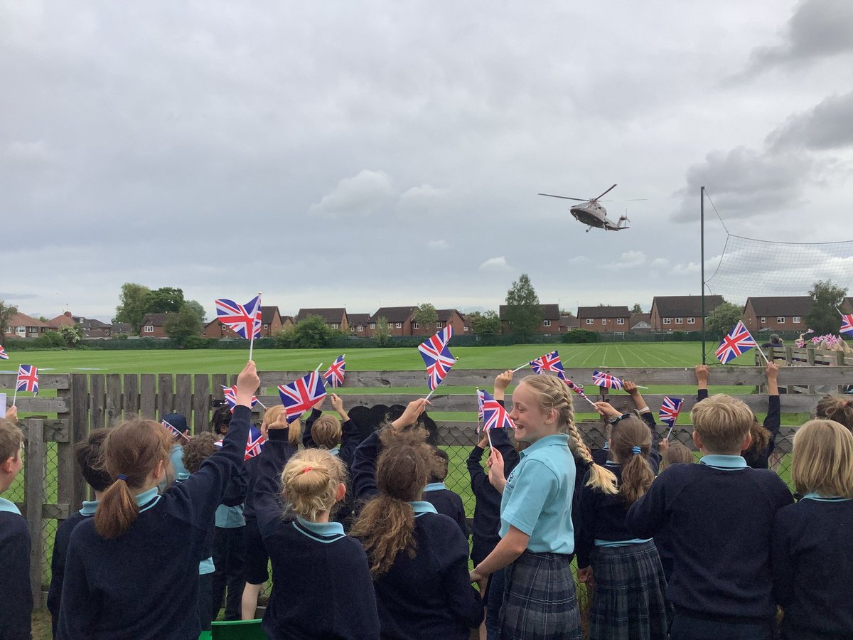 EllisSkelton's tweet photo. So this happened at school today... https://t.co/wqrtYmVPXD