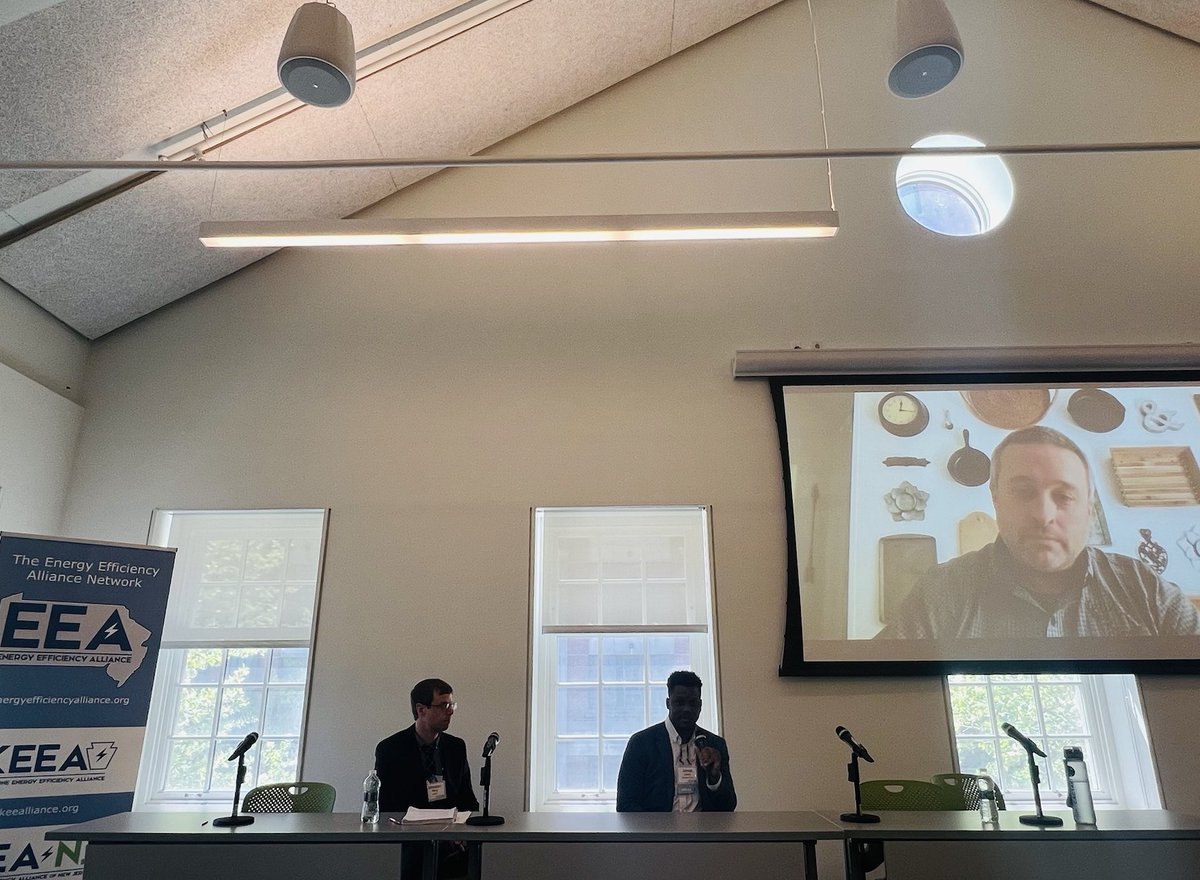 The_EEAlliance's tweet photo. #FF4EE recap: building electrification was a hot topic, with panelists from @rewiringamerica, @ACEEEdc, @energysmartwv, and panel sponsor @DuquesneLight fielding questions about contractor education, equity, grid capacity, and much more! https://t.co/KU1edePhL1