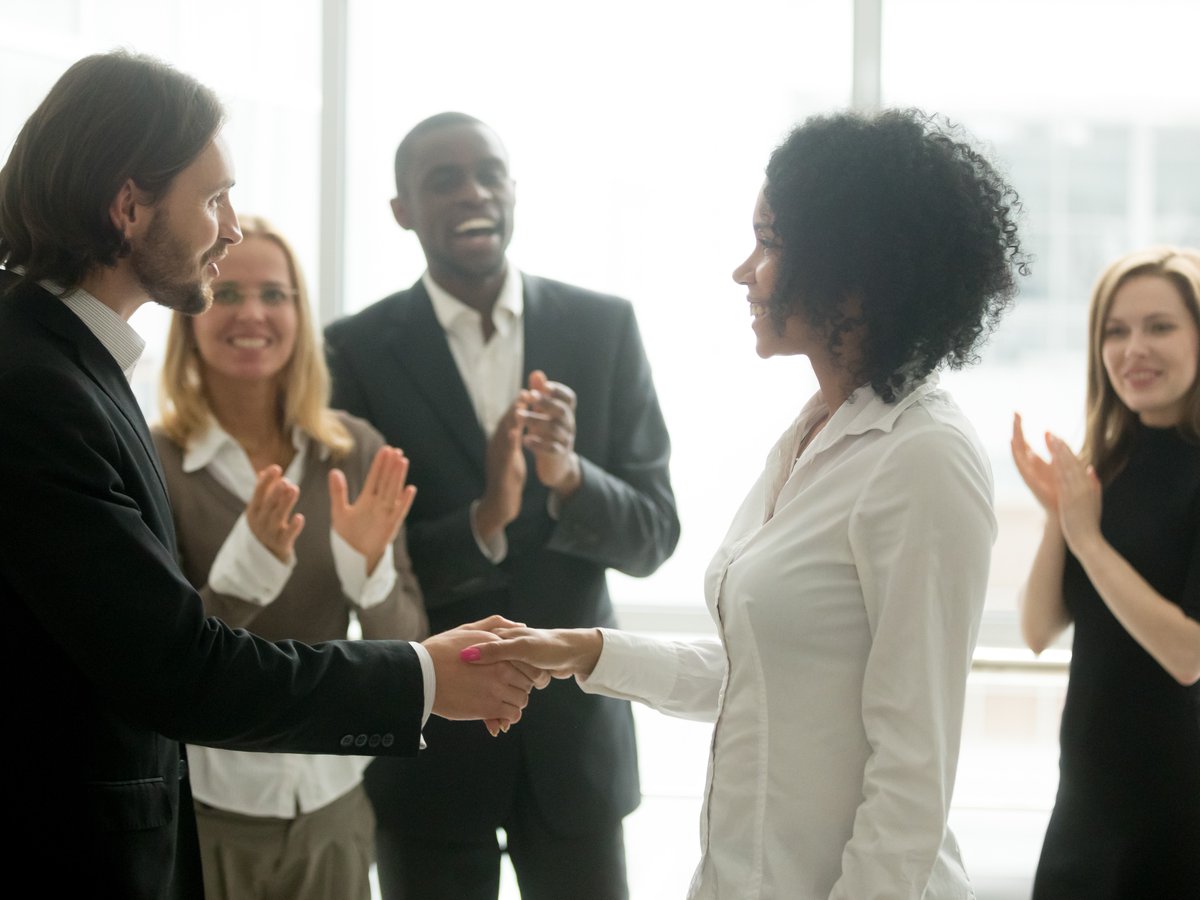 Deborah_Boswell's tweet photo. According to a recent Deloitte survey, the top driver of employee burnout is the lack of support or recognition they receive from leadership. In your hybrid work culture, start celebrating individual successes, especially for younger professionals who crave that recognition. https://t.co/LEcv8HzXm1