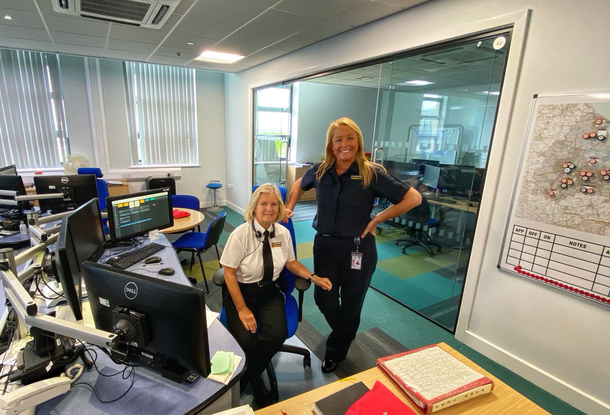 Carl_Boasman's tweet photo. Incredibly proud of @ClevelandFB Red Watch, Fire Control. Last week, Firefighter (Control) Bev (on the right) supported a young person who was in great danger by providing support until crews arrived. Well done Bev and the team. A life most definitely saved. #HeroesInHeadsets https://t.co/ezx9oNPUB0