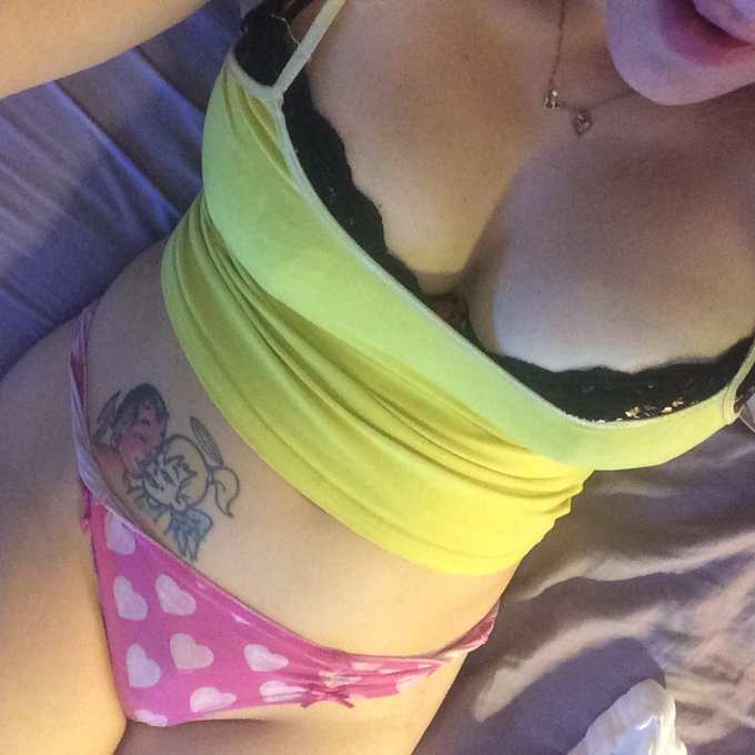 Let me just repeat myself. https://t.co/IGeQXOflHH https://t.co/0D64OidwM5<a href="/tag/footworship"class="tags"><span>#footworship</span></a>