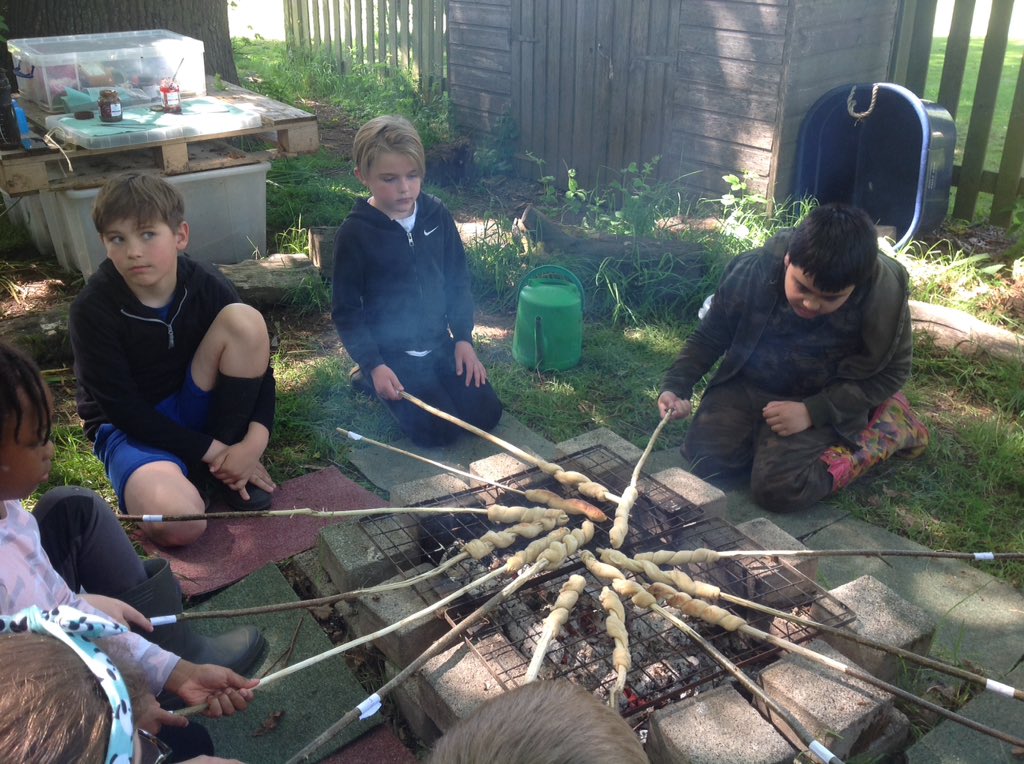 HollyfastSchool's tweet image. 3AM, after a busy lunchtime dance, managed to squeeze a cheeky bread twist toasting session in. #bestbreadever #allinthebaking #campfirecooking