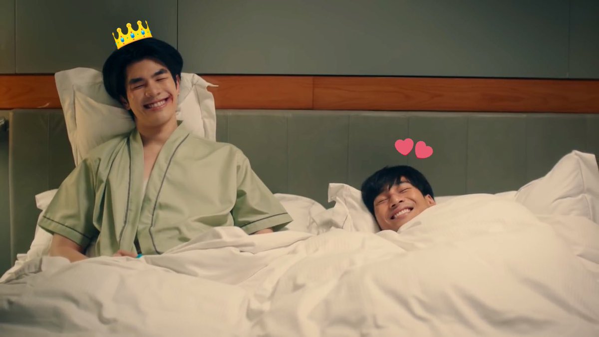spstwkt's tweet photo. เอ็นดู ยิ้มเเฉ่งคู่กันไปเลย~ #KinnPorscheSideStory https://t.co/E7yZCi3kOy