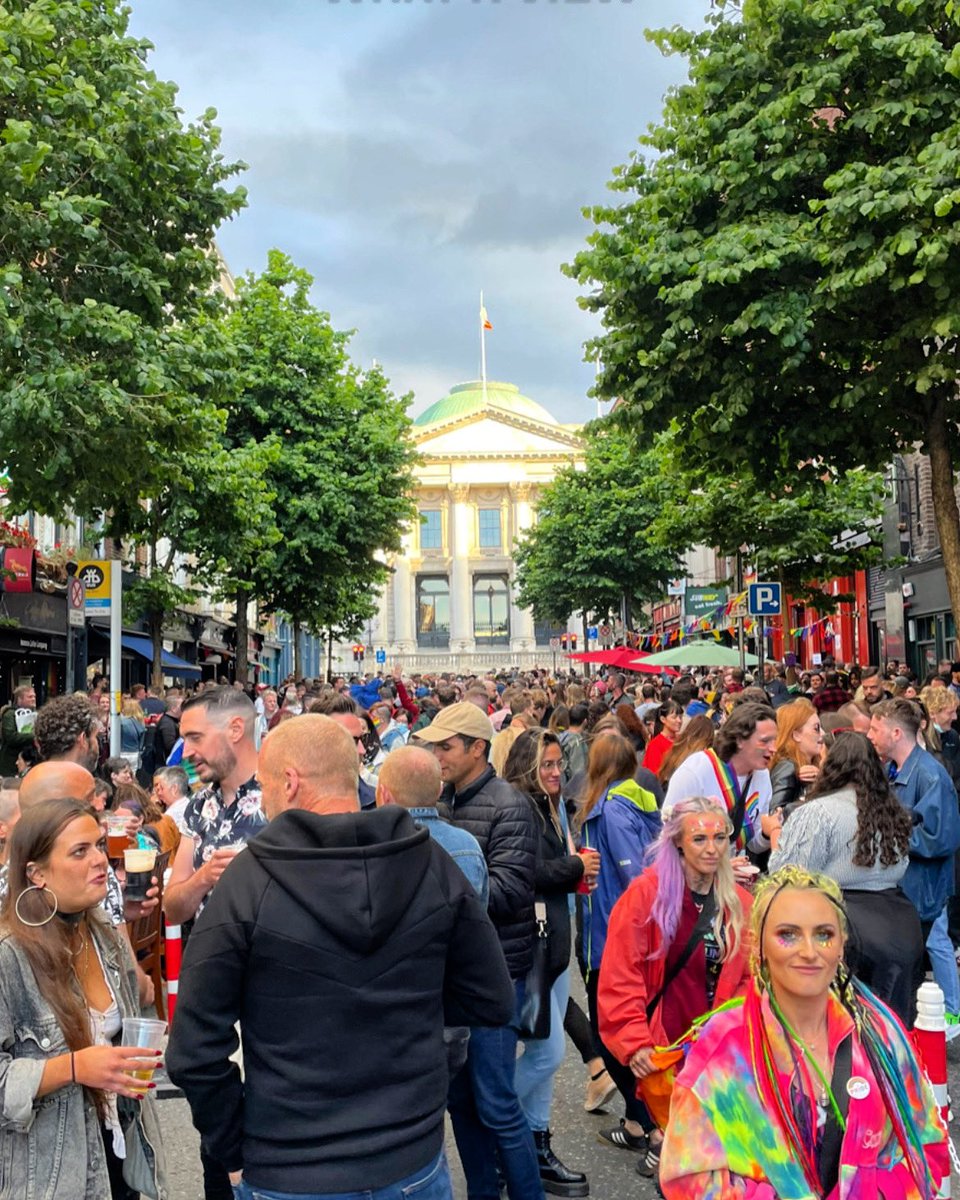 Happy for #capelstreet being pedestrianised from tomorrow 👏 and delighted @DubCityCouncil confirmed Parliament Street is next , just a question if anyone from this months council meeting has a date for Parliament Street ?? We the businesses of Parliament Street request ….🧵