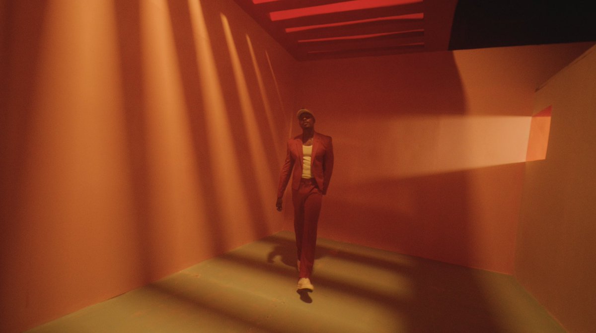 priorgoldpictures tweet media