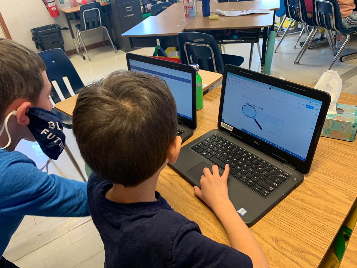 AP_Daubs's tweet photo. It had been so fun being back in the classroom the last few weeks! Students are engaging in a digital escape room to learn about clickbait and being responsible with their digital footprint. It’s been so fun watching them explore! #FCPSsbts @WoodburnES_3rd @WoodburnES https://t.co/tMnxSYiHrc