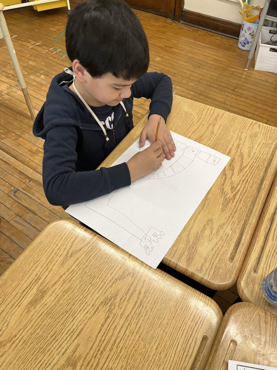 Mrs. Bondy tweet media