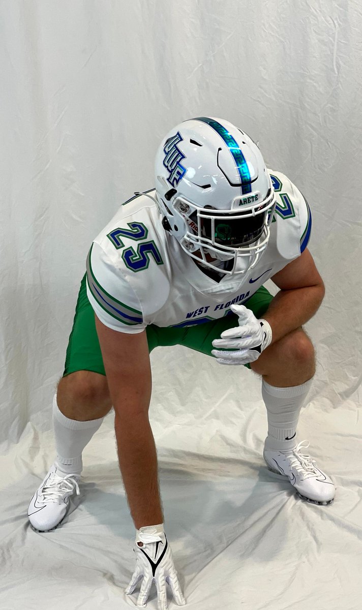 TheParkerFloyd's tweet photo. After a great visit! I am blessed to receive an offer from the University of West Florida @UWFFootball https://t.co/Rn6G8vfkdi