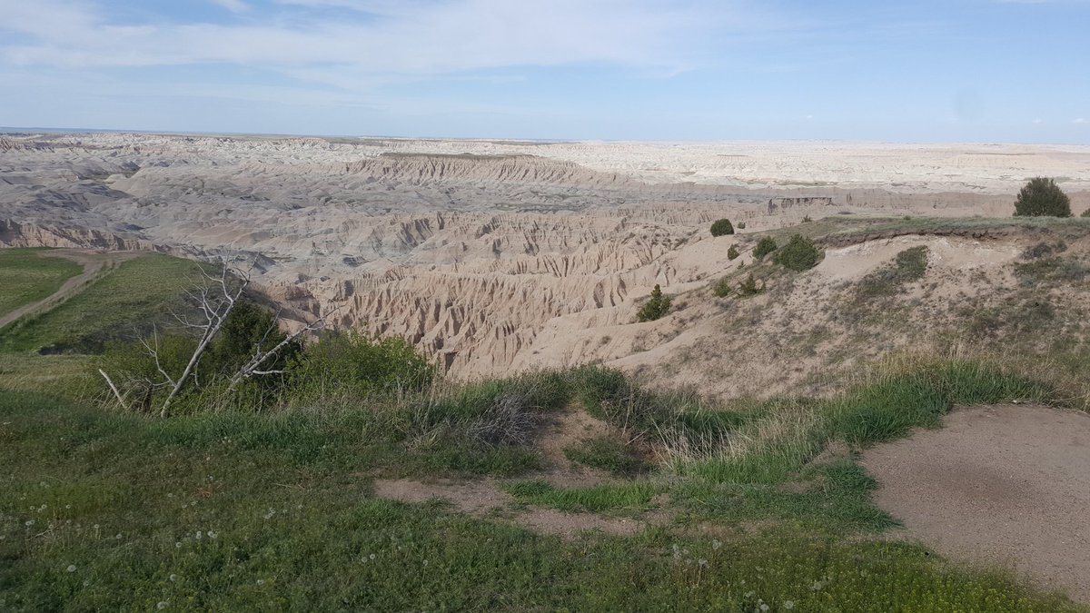 hsilentman's tweet photo. Trip to Pineridge and downtown Rapid City, highlights from day one meetings with @IEDCtweets and @Elevate_RC https://t.co/6M1tmal86n