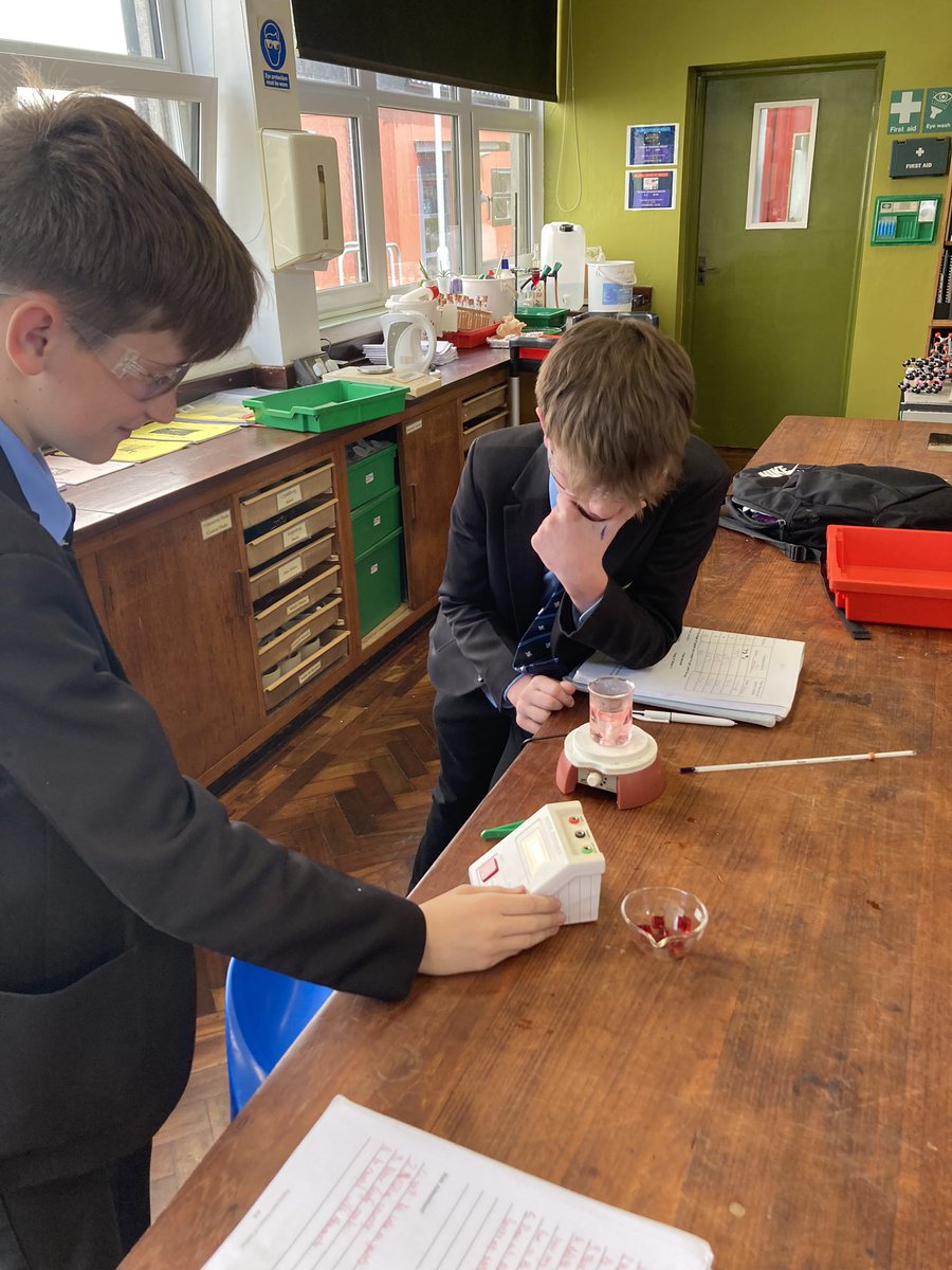 St. Louis Grammar School, Chemistry tweet media