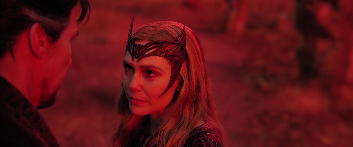 wandasolsen's tweet photo. Wanda with red backgrounds >> #ScarletWitch https://t.co/r3VaMmrBvA