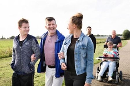 @Hanze_HA Projectvoorstel LEEV! GLI-VB  gehonoreerd door SIA RAAK Pro!
Doel van dit 4-jarige project is het opleveren van een gepersonaliseerde integrale #leefstijlinterventie voor mensen met een #verstandelijkebeperking, hun naasten en begeleiders. 

hanze.nl/nld/onderzoek/…