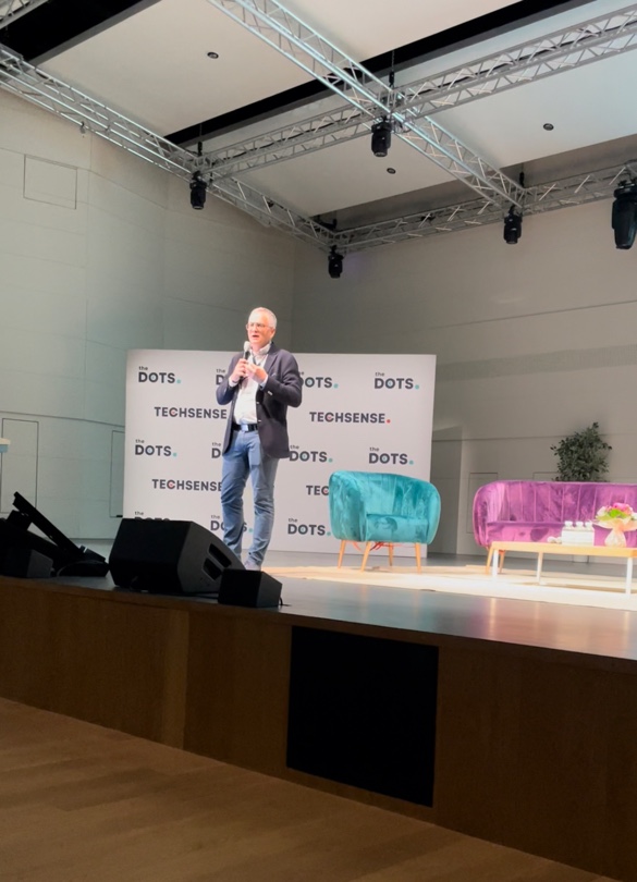 blochome's tweet photo. BlocHome founding member Jean-Paul Scheuren was talking about The Future of Real Estate yesterday at #FinverseForum https://t.co/pJtPdQHGen
