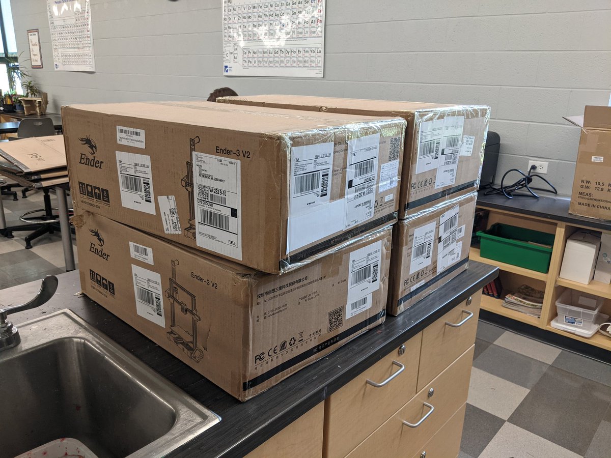 Goods_Science's tweet photo. This is like Christmas!!! Educational materials provided from my grant. Students have started their projects!  Can't wait to use. Thank you @Battelle and @OSLN for this amazing learning opportunity!!! https://t.co/SmR3eZ80rv