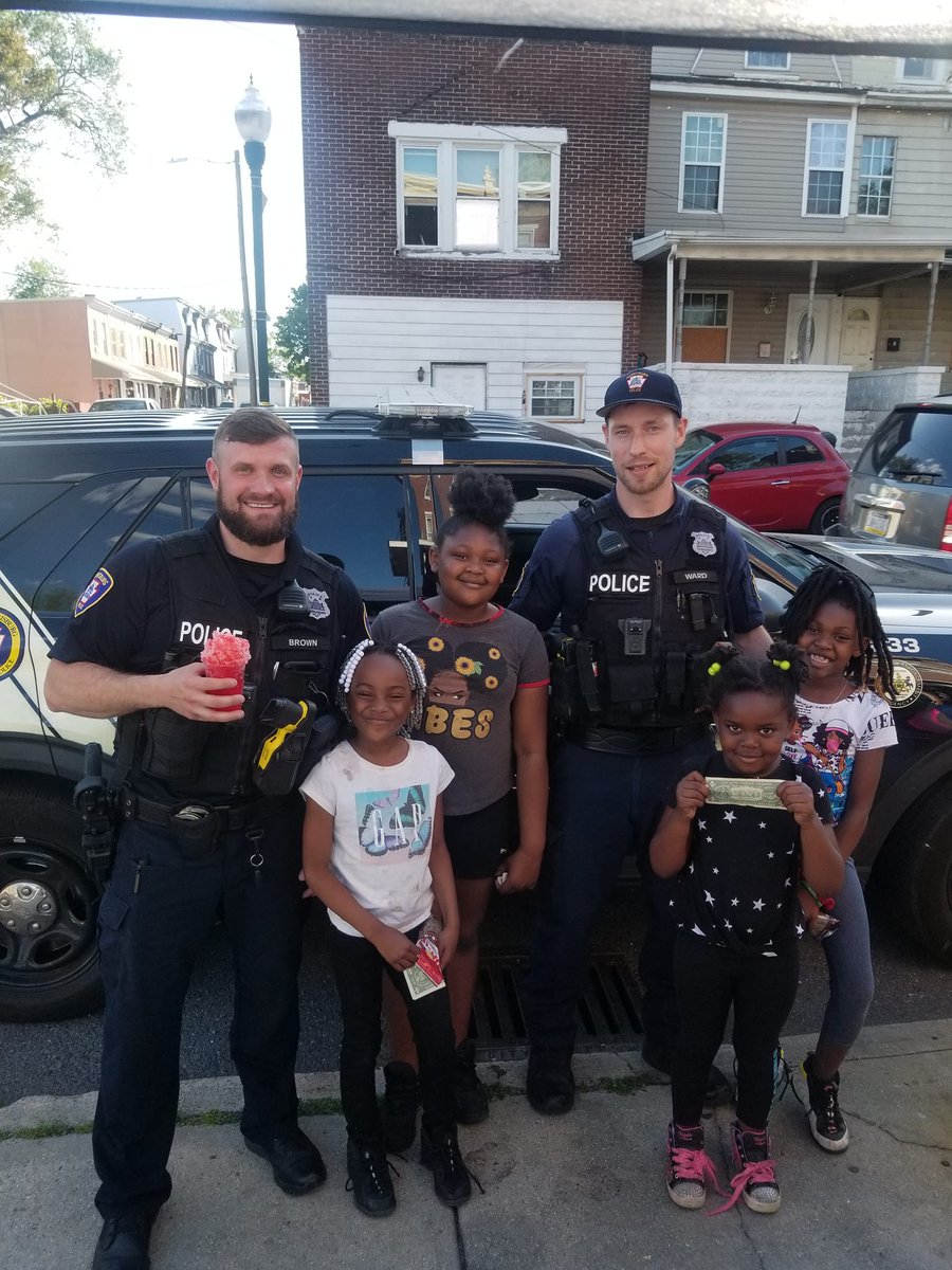 Harrisburg Bureau of Police Community Services tweet media