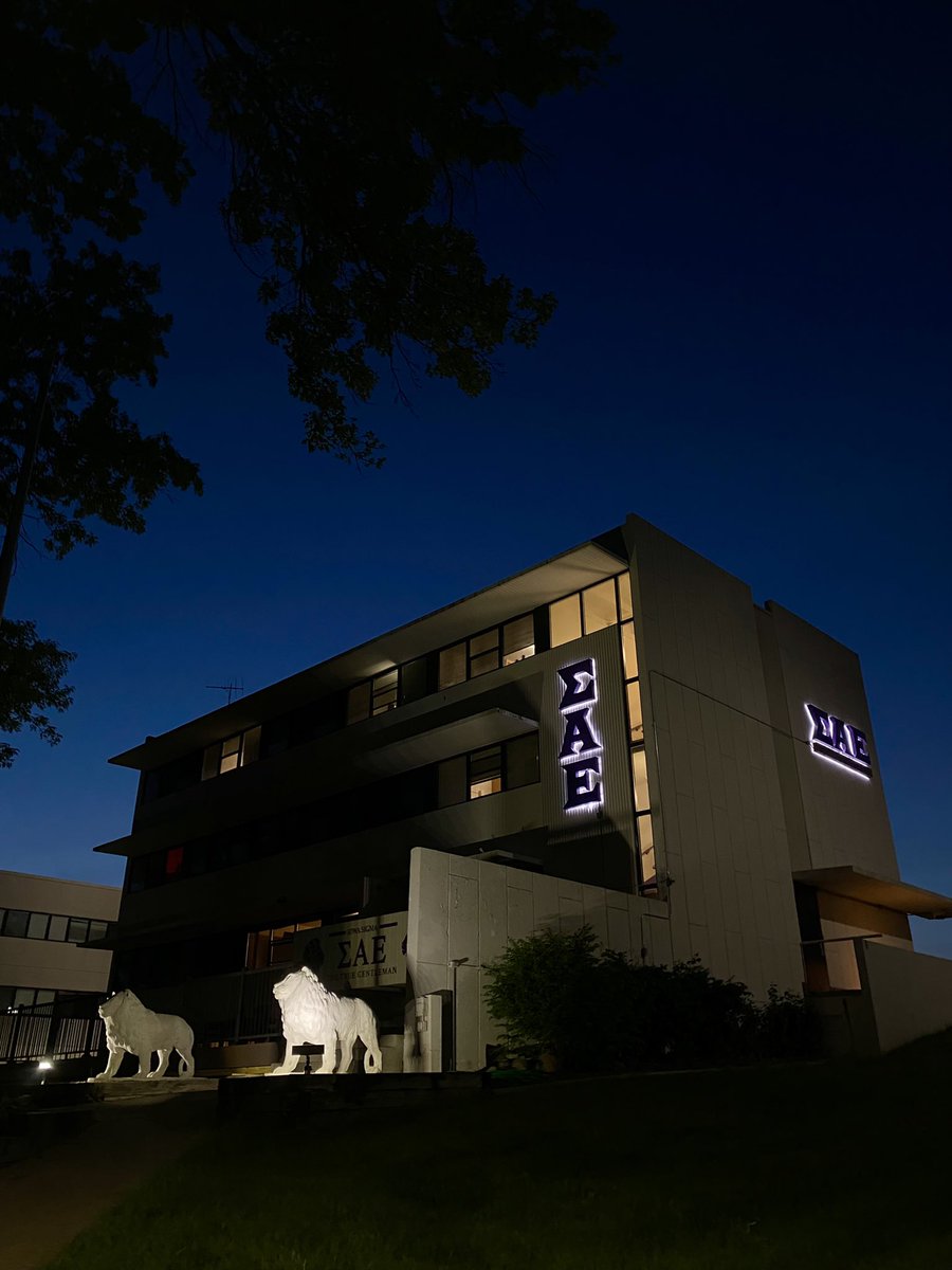 Simpson College ΣAE tweet media