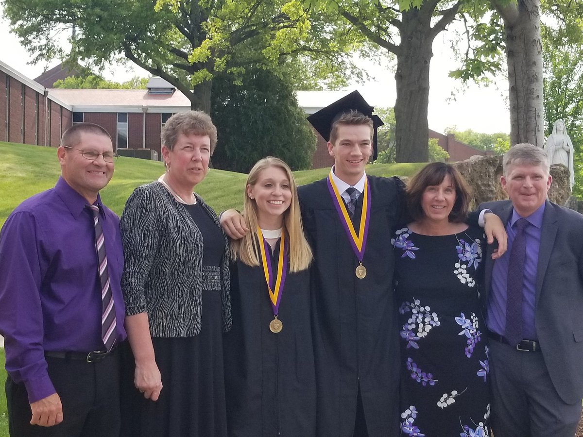 SpiessJoseph's tweet image. @NickSpiess11 @devhasson @KJHasson @J2Cyclones 
Hard to believe this was 4 years ago today.