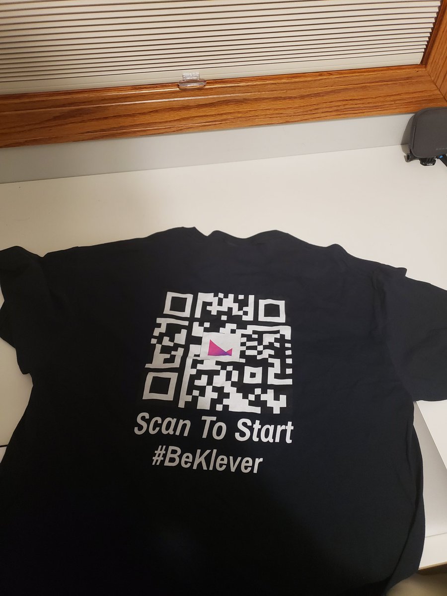 TheMotoKing1's tweet photo. Rocking my custom #Klever shirt!
#BeKlever with @klever_io 🧠 https://t.co/xle8oP1y54